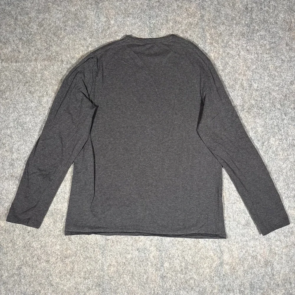Banana Republic Long Sleeve Tee Mens Size L Gray Cotton Lycra Crewneck Soft